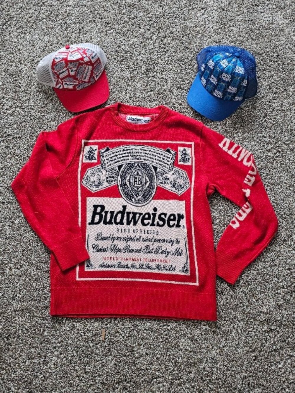 Vintage Budweiser Size Medium 100% Cotton Sweater, 2 NEW Hats Caps Bud Light Bud